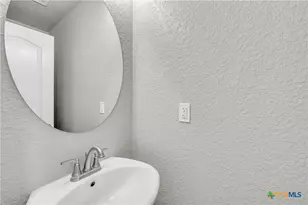 215 Overlook Trl, Copperas Cove, TX 76522 - Photo 18