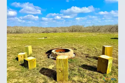 1118 Cr 447, Waelder, TX 78959 - Photo 22
