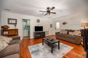 19 Dewberry Ln, Seadrift, TX 77983 - Photo 16