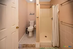 19 Dewberry Ln, Seadrift, TX 77983 - Photo 22