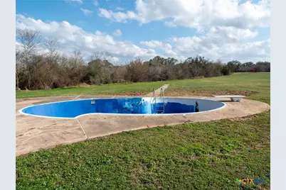 2419 US Highway 87 Highway, Cuero, TX 77954 - Photo 18