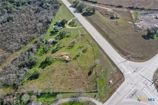 2419 US Hwy 87 Hwy, Cuero, TX 77954 - Photo 10