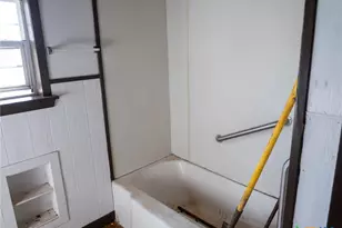 2419 US Hwy 87 Hwy, Cuero, TX 77954 - Photo 16