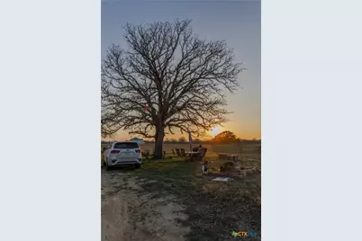 1080 Whisper Road, Luling, TX 78648 - Photo 16