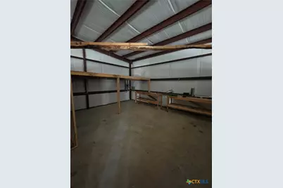 1080 Whisper Road, Luling, TX 78648 - Photo 14