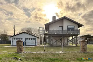 179 Easy St, Port O'Connor, TX 77982 - Photo 22