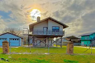 179 Easy St, Port O'Connor, TX 77982 - Photo 1