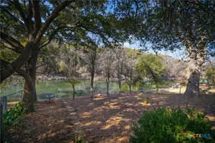 101 E Edgewater Terrace, New Braunfels, TX 78130 - Photo 24