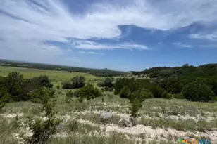 8629 Fm 1690, Lampasas, TX 76550 - Photo 8