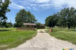 8629 Fm 1690, Lampasas, TX 76550 - Photo 6