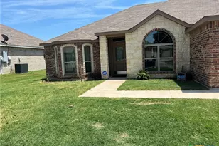 704 Rowdy Dr, Killeen, TX 76542 - Photo 4