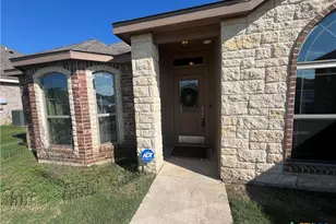 704 Rowdy Dr, Killeen, TX 76542 - Photo 6