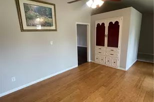 2803 Bon Aire Ave, Victoria, TX 77901 - Photo 6