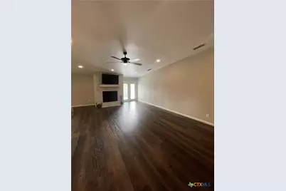 2803 Bon Aire Avenue, Victoria, TX 77901 - Photo 8