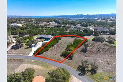 344 Scarlet Court, Canyon Lake, TX 78133 - Photo 2