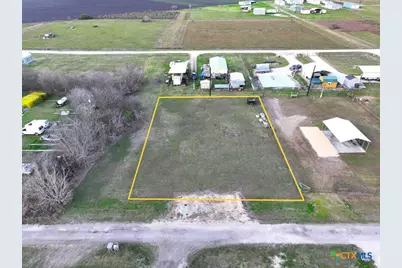 1110-1112 W Toledo, Seadrift, TX 77983 - Photo 1