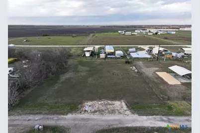 1110-1112 W Toledo, Seadrift, TX 77983 - Photo 4