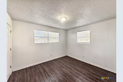 742 Martindale Road, San Marcos, TX 78666 - Photo 8