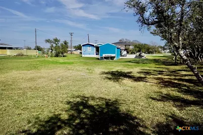 513 N 16th Street, Port O'Connor, TX 77982 - Photo 32