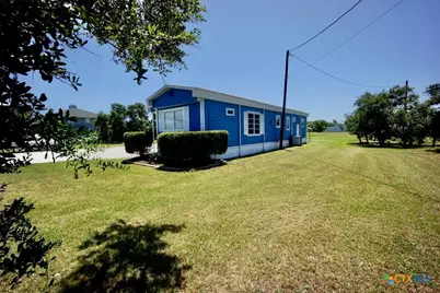 513 N 16th Street, Port O'Connor, TX 77982 - Photo 4