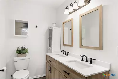 1143 Dawnridge Drive, Canyon Lake, TX 78133 - Photo 18