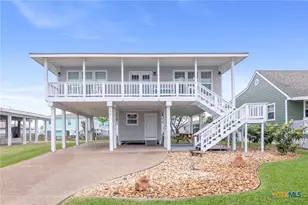 30 Nassau Dr, Rockport, TX 78382 - Photo 2