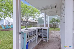 30 Nassau Dr, Rockport, TX 78382 - Photo 34