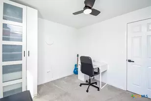 2749 W Bayshore Dr, Palacios, TX 77465 - Photo 38