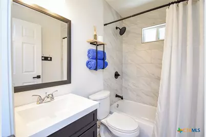 2749 W Bayshore Drive, Palacios, TX 77465 - Photo 40