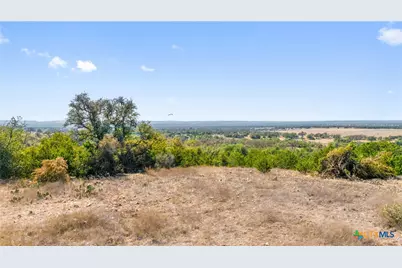 9069 Ranch Road 1323, Fredericksburg, TX 78624 - Photo 20