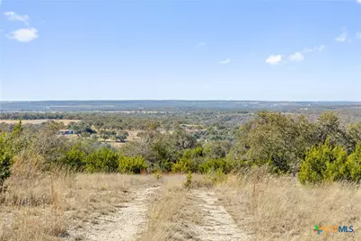 9069 Ranch Road 1323, Fredericksburg, TX 78624 - Photo 26