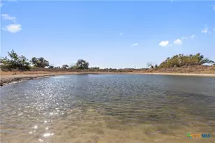 9069 Ranch Road 1323, Fredericksburg, TX 78624 - Photo 16