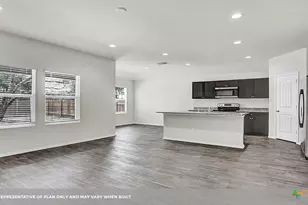 319 Bluetick Trl, Seguin, TX 78155 - Photo 6