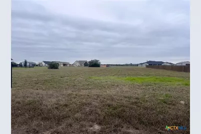 363 Sendera Loop, Victoria, TX 77904 - Photo 6