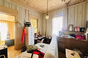 1002 Hopkins St, Yoakum, TX 77995 - Photo 12