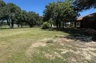 106 Chandler Ave, Gatesville, TX 76528 - Photo 32