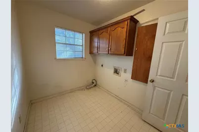 106 Chandler Avenue, Gatesville, TX 76528 - Photo 24