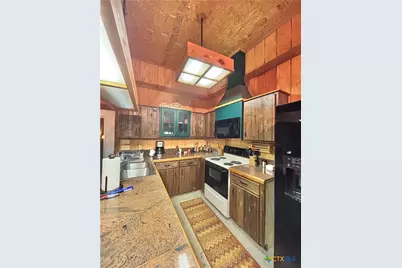 3053 W Monroe Avenue, Port O'Connor, TX 77982 - Photo 4