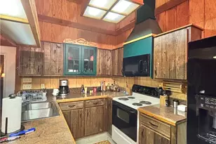 3053 W Monroe Ave, Port O'Connor, TX 77982 - Photo 4