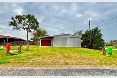 3053 W Monroe Avenue, Port O'Connor, TX 77982 - Photo 10