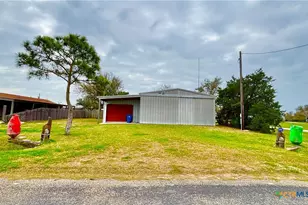 3053 W Monroe Ave, Port O'Connor, TX 77982 - Photo 10