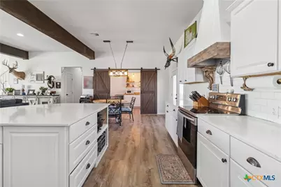 2662 Fm 2438, Seguin, TX 78155 - Photo 16