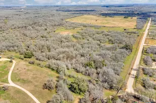 1000 Mill Creek Rd, Seguin, TX 78155 - Photo 10