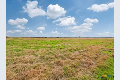 1000 Mill Creek Rd, Seguin, TX 78155 - Photo 8