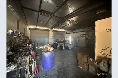 9796 E US Highway 190, Rogers, TX 76569 - Photo 32