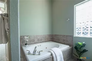 451 Winding View, New Braunfels, TX 78132 - Photo 28