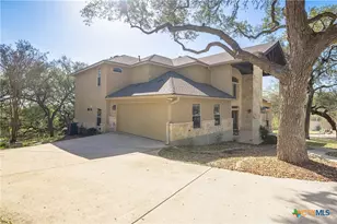 451 Winding View, New Braunfels, TX 78132 - Photo 4