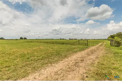 734 E Fm 485, Cameron, TX 76520 - Photo 32