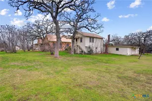 222 Myrtle Ave, Luling, TX 78648 - Photo 26