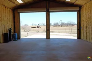 418 Co Rd 119A, Kingsland, TX 78611 - Photo 36